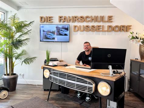 Die Fahrschule Düsseldorf.